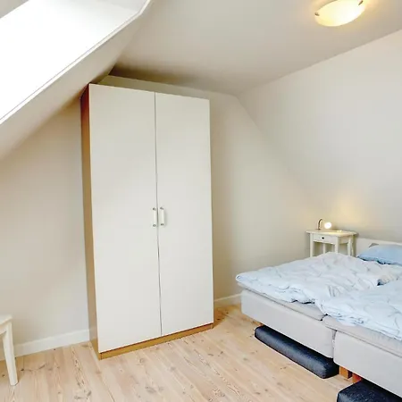 度假居 Gorgeous Home In Hasle With Kitchen *